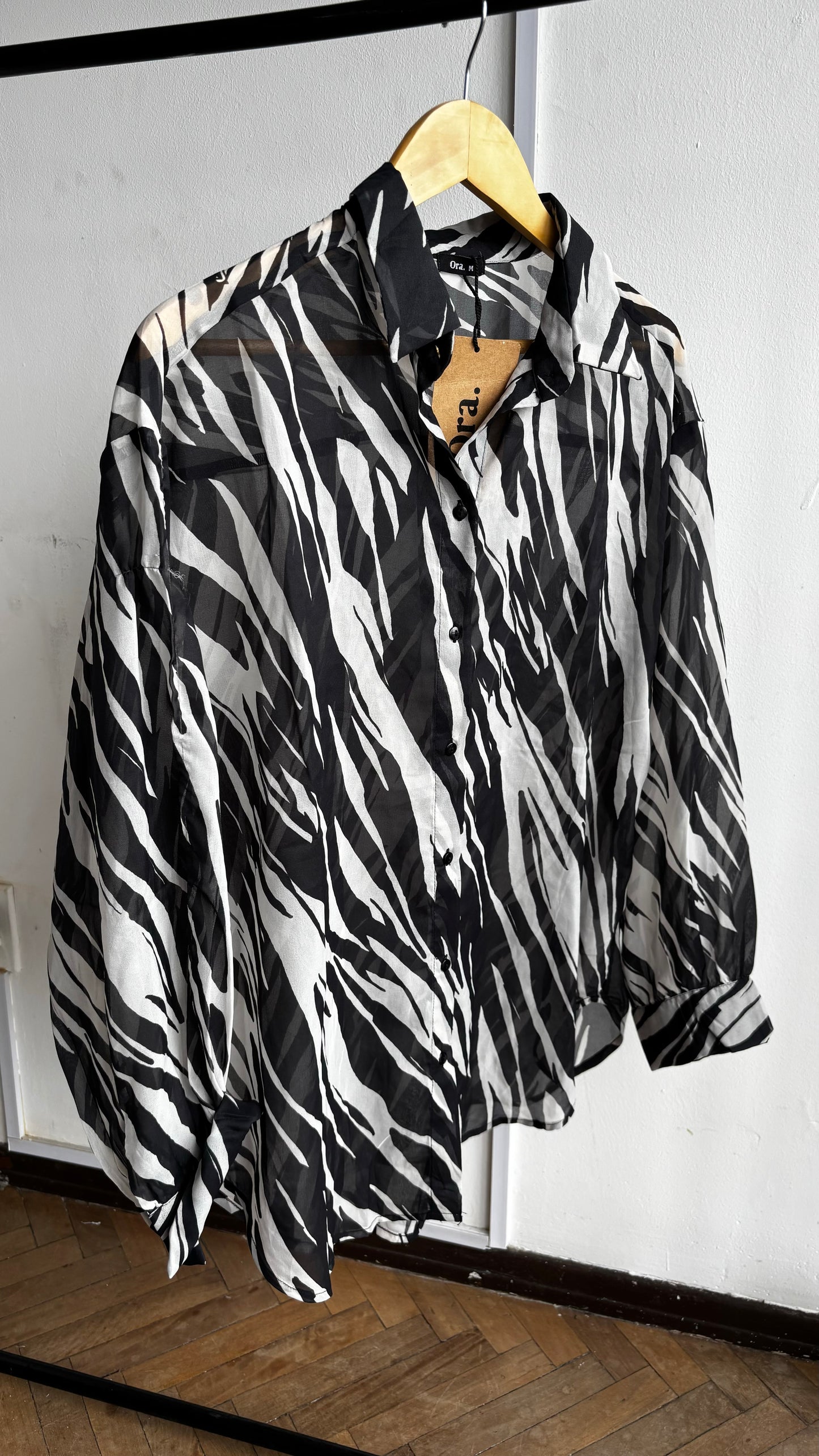 CAMISA FORA