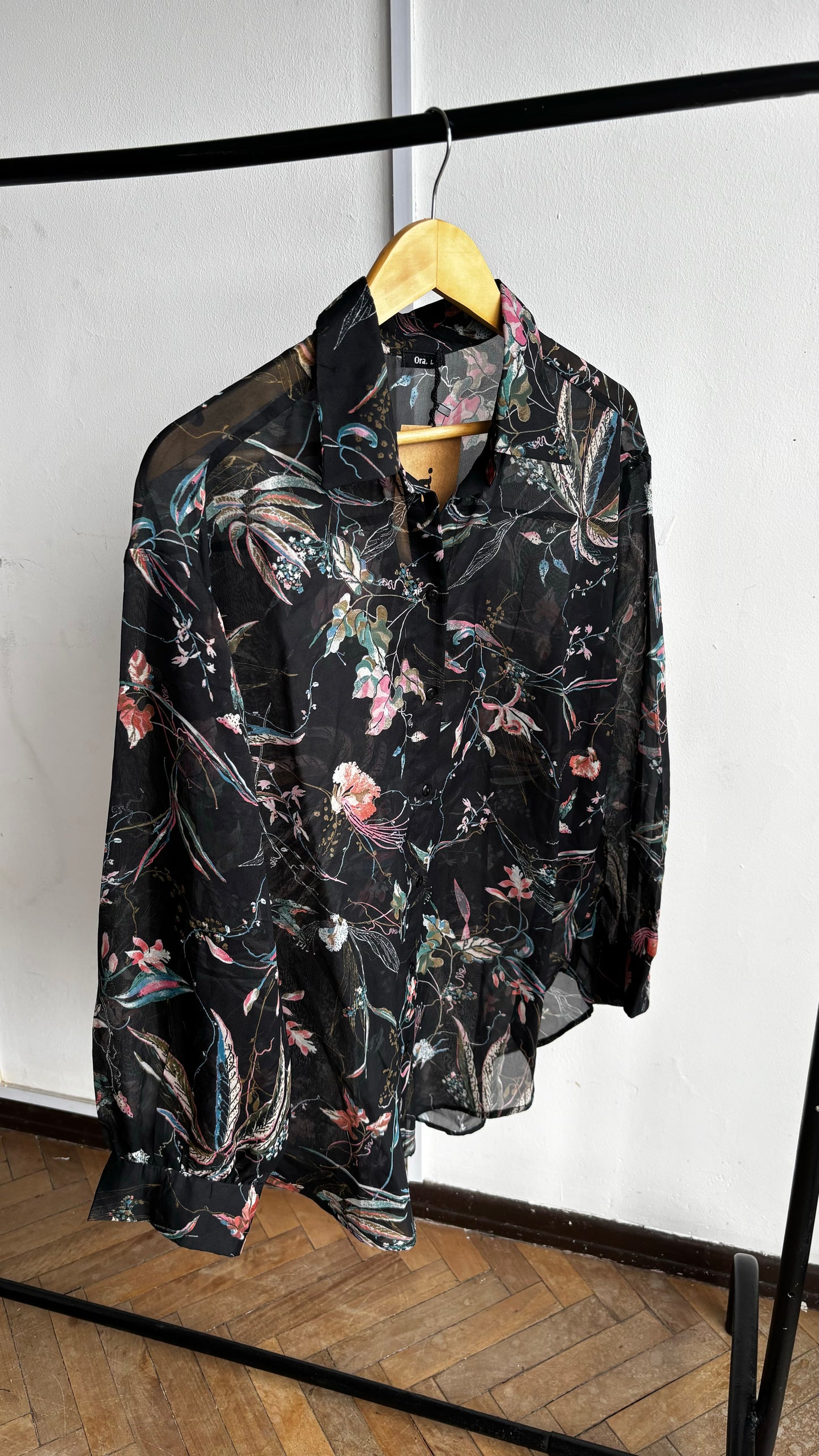 CAMISA FORA