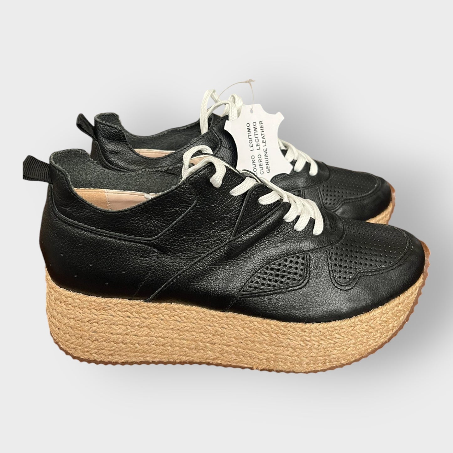 Champion Cuero Vico